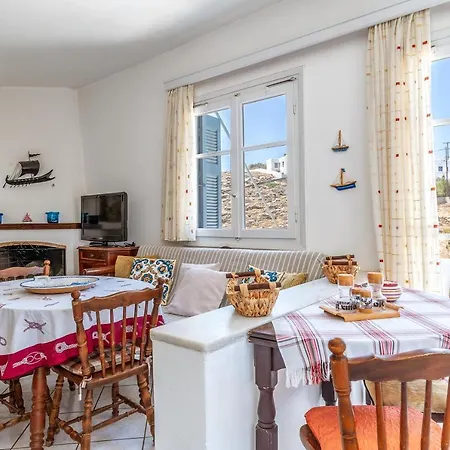 Serenity Traditional Panormos (Tinos)